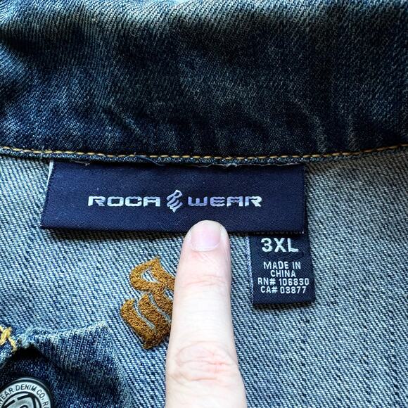 Vintage Y2K‎ Rocawear Embroidered Denim Jean Jacket - Picture 3 of 6